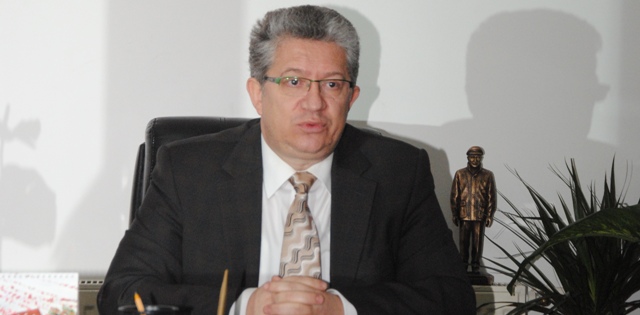 ‘AK Parti il örgütü kraldan çok kralcılık yapıyor’