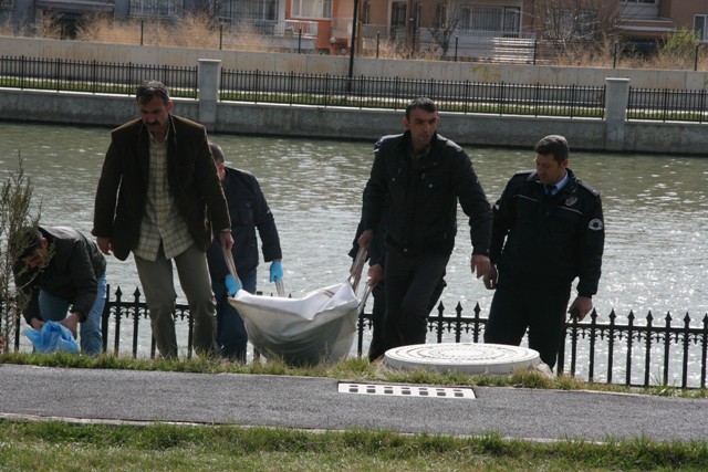 Akarçay da İntihar