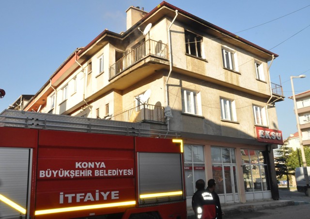 Akşehir’de ev yangını