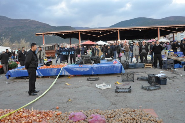 Akşehir pazaryerinde silahlı kavga: 5 yaralı