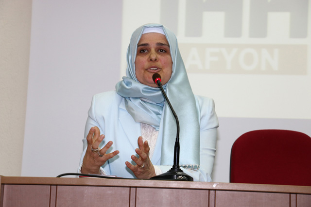 AKÜ’de Gençlik Ve Gelecek Söyleşisi