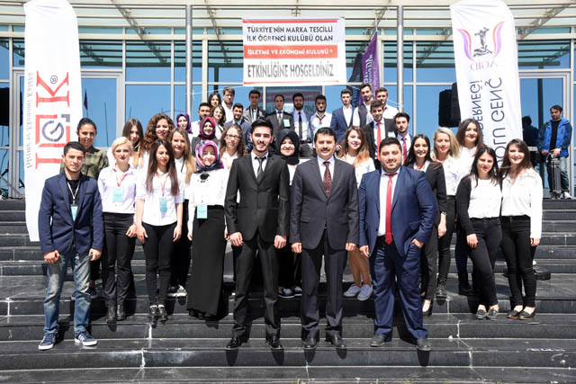 AKÜ’de İnovasyon Zirvesi gerçekleştirildi