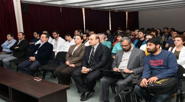 Akü Veteriner Fakültesi Pakistanlı Öğretim Üyelerini Ağırladı