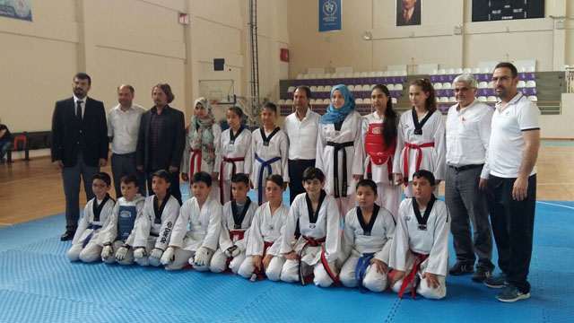 Ali Burak Kelebek Afyon’u temsil edecek