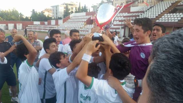 Antalya DSİ Spor, U-14 Türkiye Şampiyonu oldu