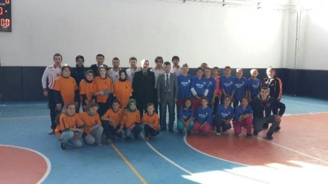 Asım Kocabıyık spor salonu Milli Eğitim’e devredilecek