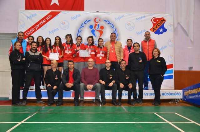 Aydın’da yapılan badminton şampiyonasından eli boş döndük