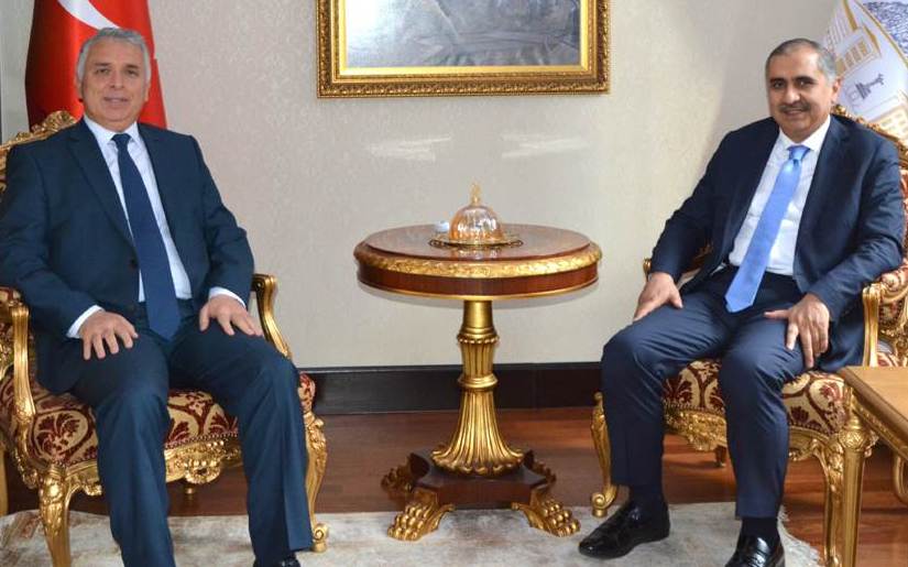Aydın Valisi Ömer Koçak’tan Vali Yıldırım’a ziyaret