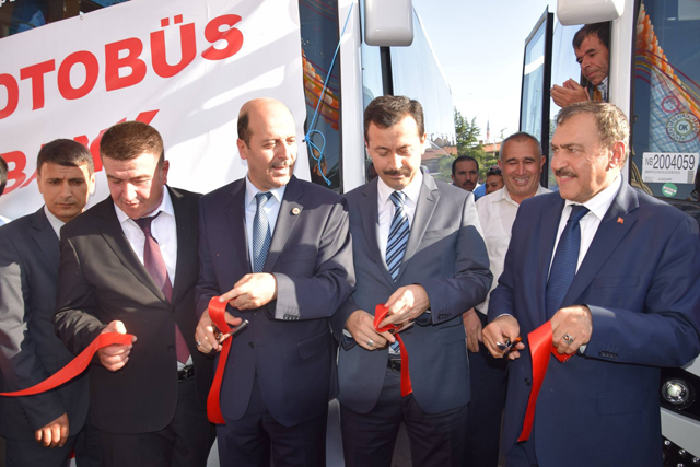 Bakan Eroğlu, 6 otobüsü hizmete soktu