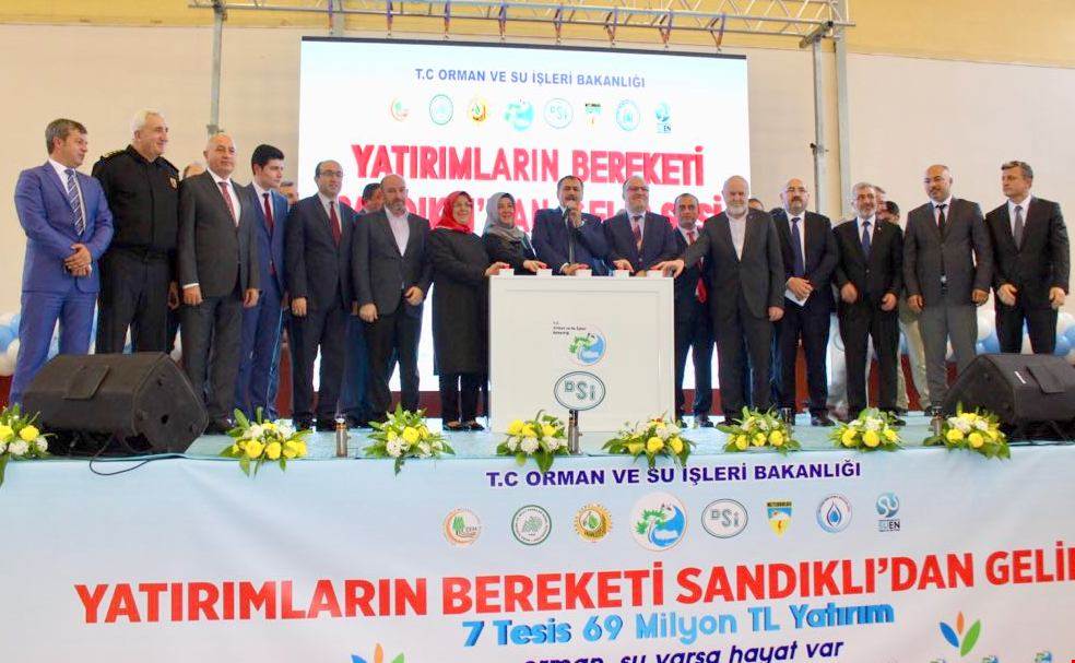 Bakan Eroğlu Sandıklı’da tesis Açılışı Yaptı, Temel Attı