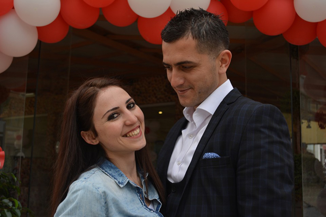 Bakmaya doyamıyorlar