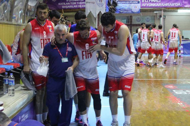 Barış Ermiş sakatlandı