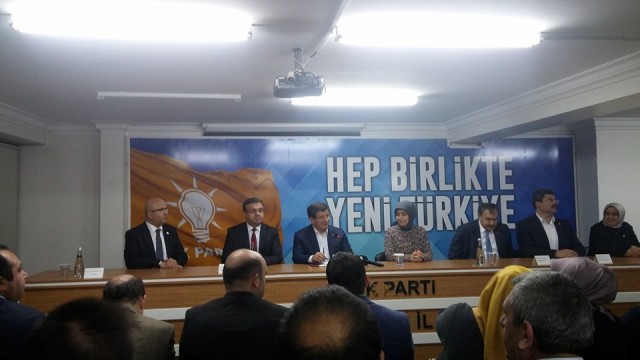 Başbakan Davutoğlu Afyonkarahisar'dan Ayrıldı