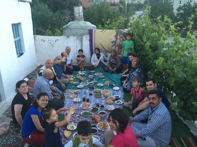 Başkan Acar, aile bireyleriyle