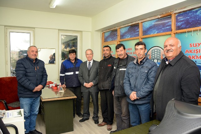 Başkan Acar Personelinin Yeni Yılını Kutladı