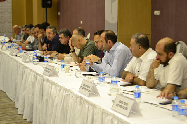Başkan Aydoğan, Voleybol Federasyonu toplantısına katıldı