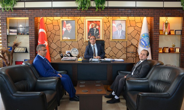  Başkan Çöl’ün engellilere yönelik hizmetleri takdir görüyor