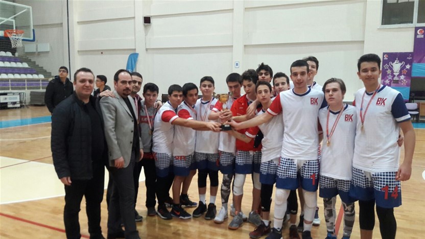 Erkekler Baskette Şampiyon Bahçeşehir