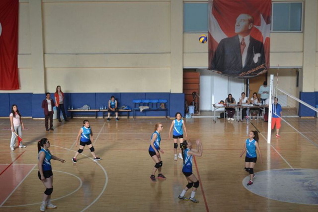 Bayanlarda Bayat Meslek Yüksek okulu şampiyon