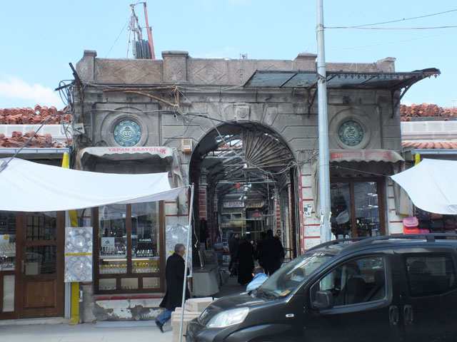 Bedesten Çarşısı’nda tadilat sürüyor