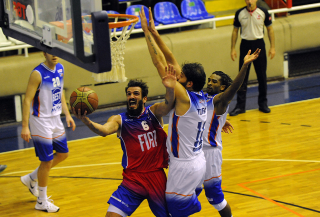 Belediye Play-off’da var, en’lerde yok!