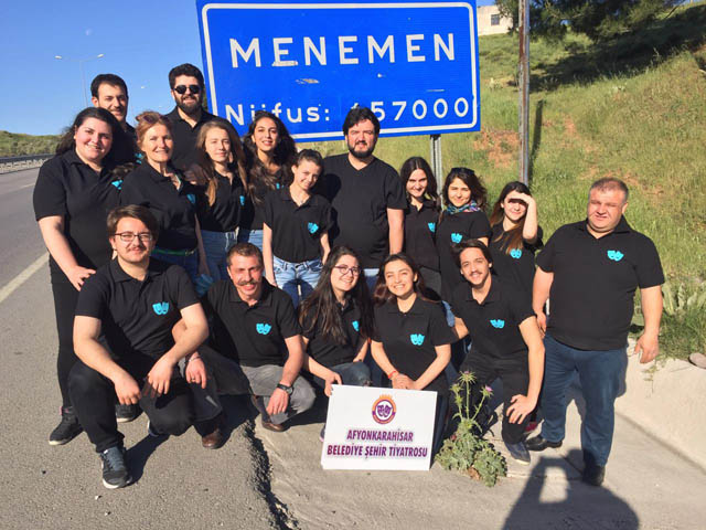 Belediye Şehir Tiyatrosu İnadına Tiyatro Festivali'ne katıldı