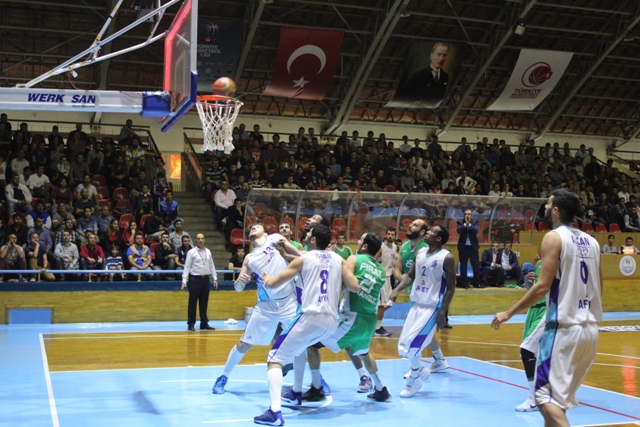 Belediye Tofaş’a direnemedi 89-65