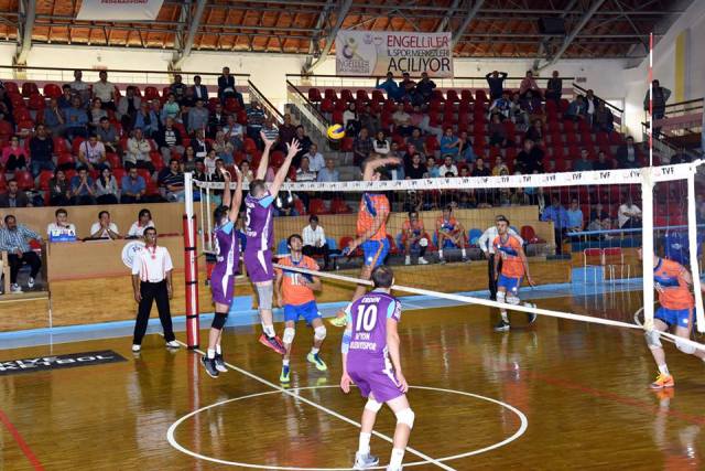 Belediye voleybol’da Galibiyete şartlandı