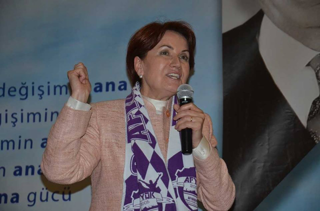 ‘Ben ve hiç kimse paralel değil ama siz yamuksunuz’