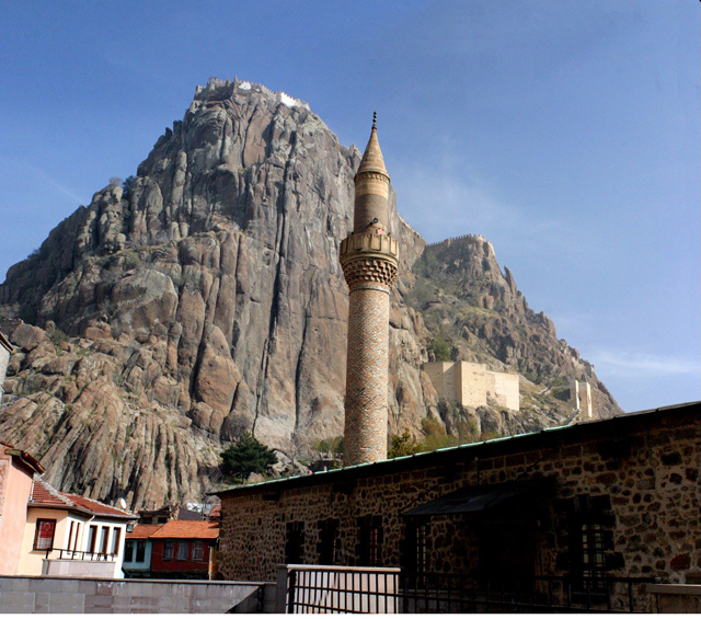 Berat Kandili’ni yarın kutlayacağız
