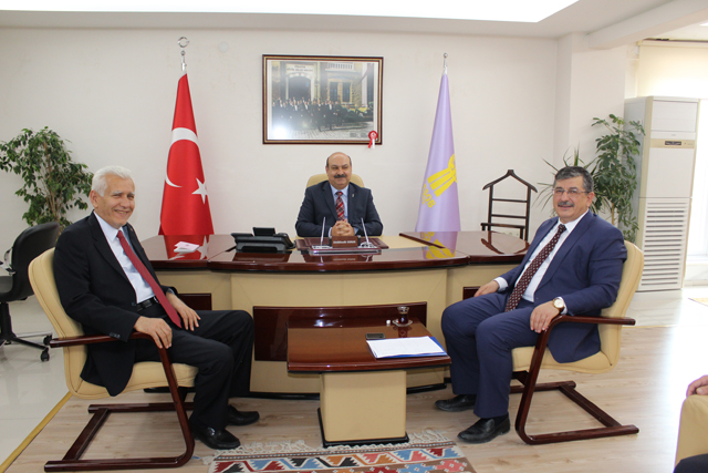 Birliktir’ten Konak’a hayırlı olsun ziyareti