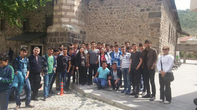 ‘Bol Bol basketbol’a katıldılar, doğa ve tarihi yerleri gezdiler