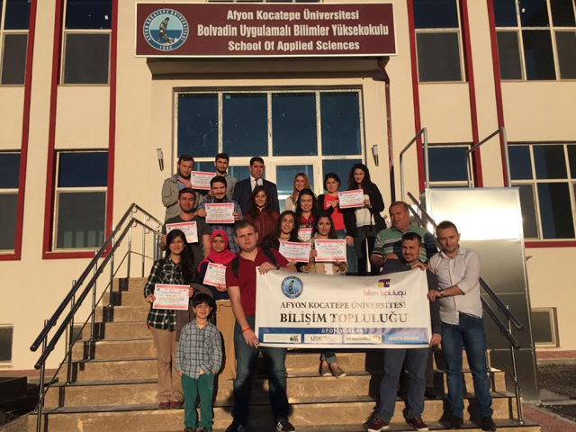 Bolvadin’de ‘Dijital çağda e-vatandaş yetkinlikleri’ konferansı