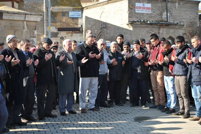 Çakı gibi asker oldular