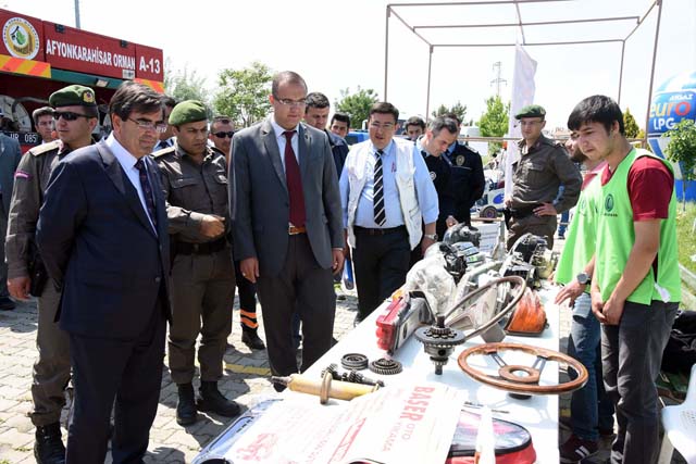 Çay MYO’da 3. Motorlu Araçlar Şenliği düzenlendi