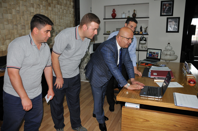 Çevreci projede 10 öğrenciye tablet