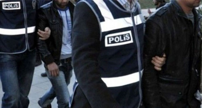 Cumhurbaşkanı’na hakaretten 2 tutuklama