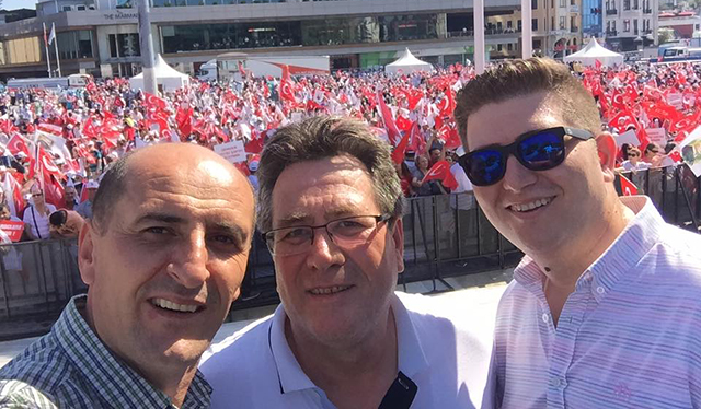Cumhuriyet için Taksim’deler