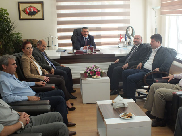 Defterdar Kısa, SMMMO Başkanı Arık’ı kutladı