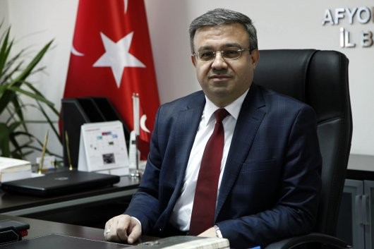 “Değil bir avuç toprak bir tek taş bile verme lüksümüz yok”