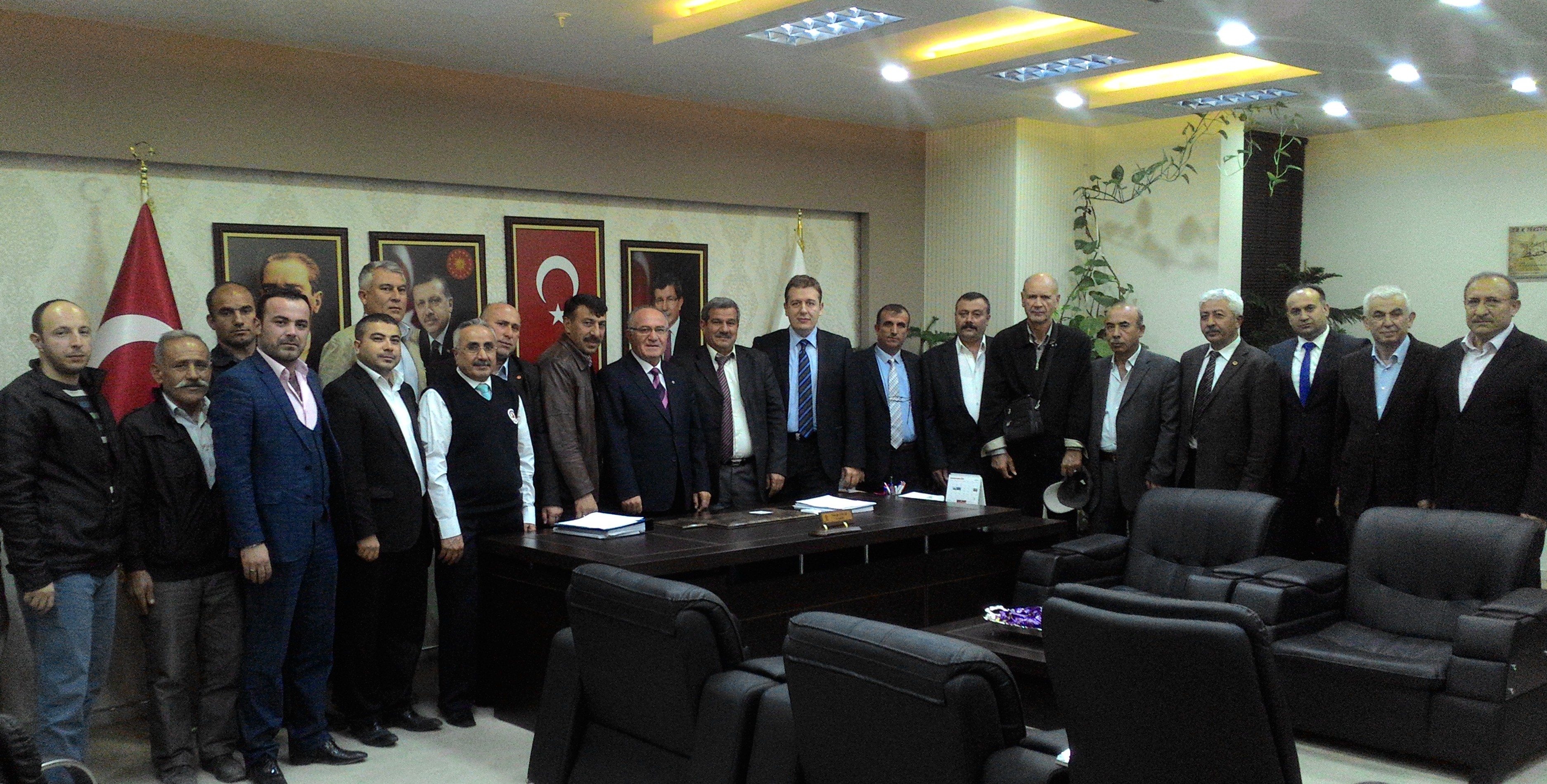 Denizli Afyonlular Derneği’nden AK Parti’ye kutlama