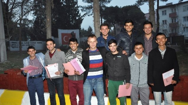 Denizli'de Sözleşmeli Erbaş ve Er Alımı Devam Ediyor
