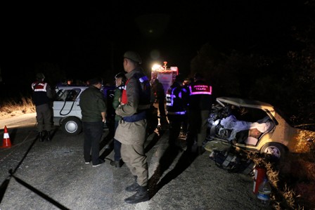 Denizli'de trafik kazası: 4 ölü, 4 yaralı