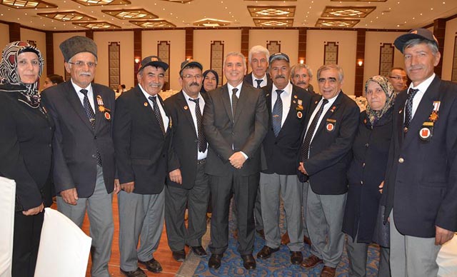 Devletimiz şehit aileleri ve gazilerin yanındadır
