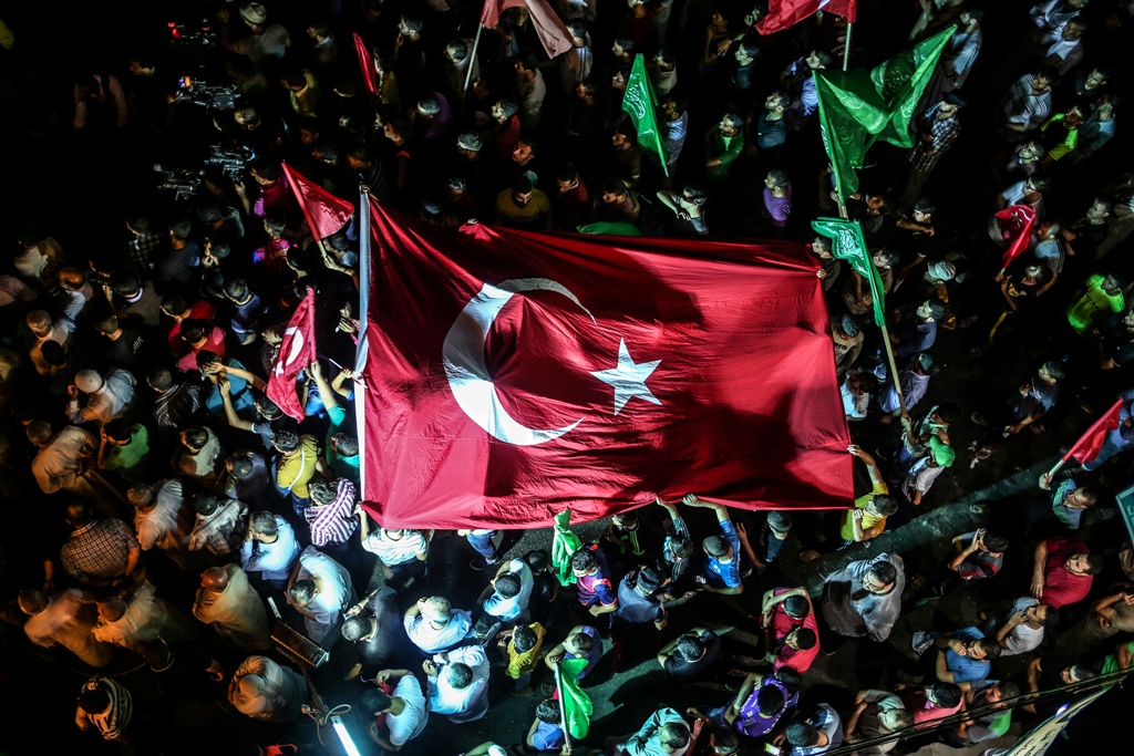  Devletimizin yanındayız!