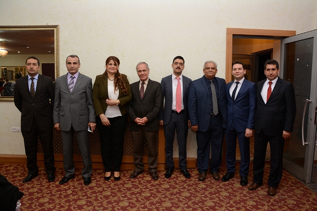 Dinar Cezaevinden tayini çıkan personellere veda