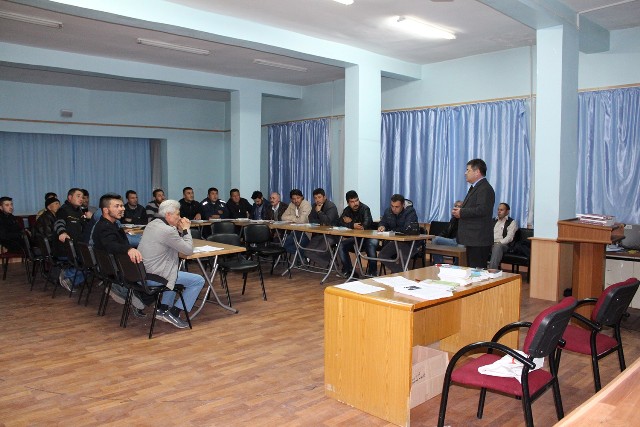 Dinar’da 25 kişiye avcılık kursu veriliyor