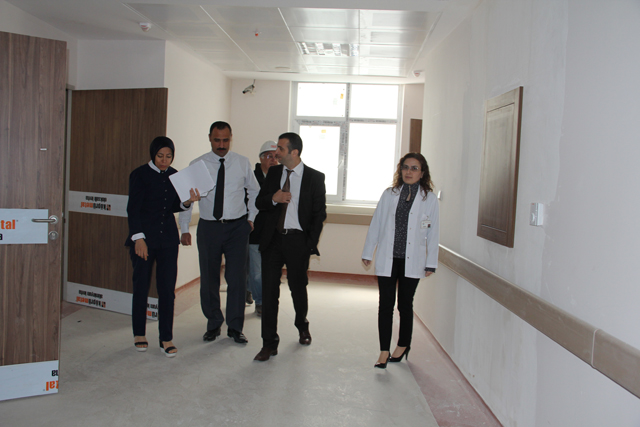 Dinar Devlet Hastanesi inşaatı son sürat devam ediyor