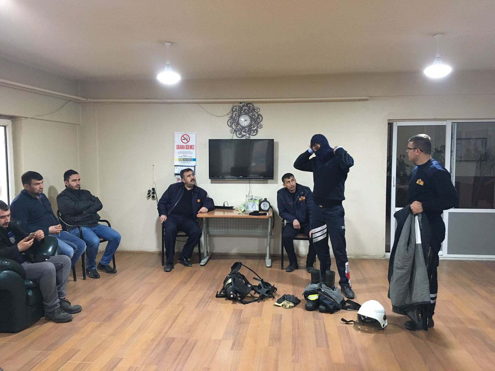 Dinar İtfaiyesi eğitimden geçti