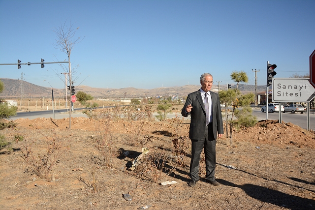 Dinar şehir içi trafiğine sinyalizasyon